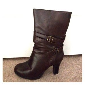 Brown boots